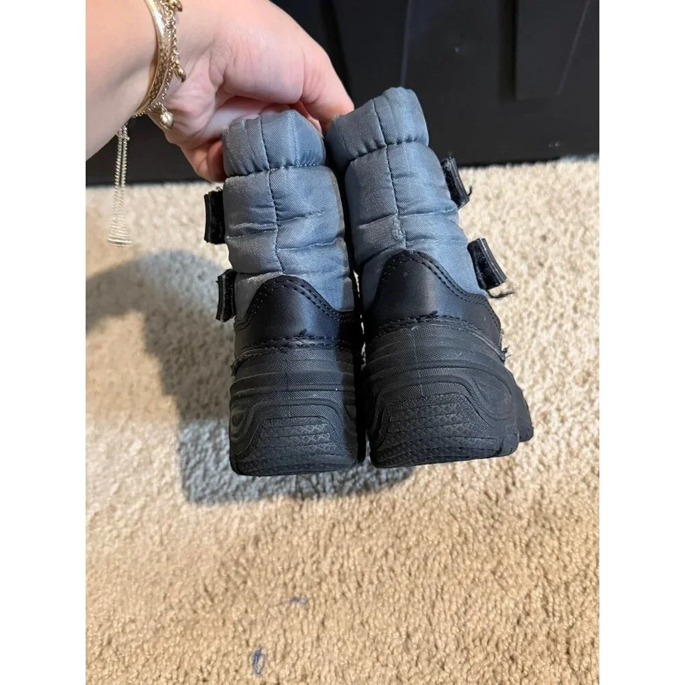 Snow‎ Boots (A3)